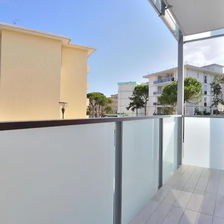 In Lido Del Sole With Balcony * بيبيوني